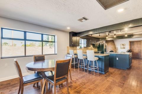 2926 E Turquoise Dr, Phoenix, AZ 85028 photo 9