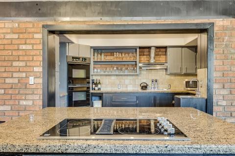 2926 E Turquoise Dr, Phoenix, AZ 85028 photo 13