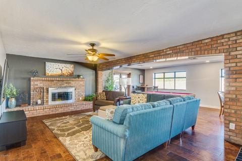2926 E Turquoise Dr, Phoenix, AZ 85028 photo 4