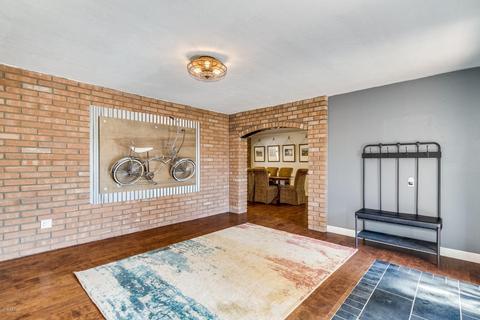 2926 E Turquoise Dr, Phoenix, AZ 85028 photo 3