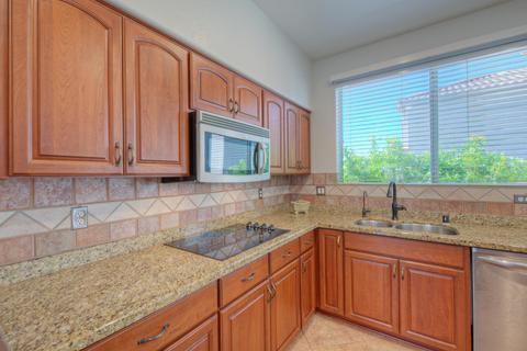 921 E Hiddenview Dr, Phoenix, AZ 85048 photo 10