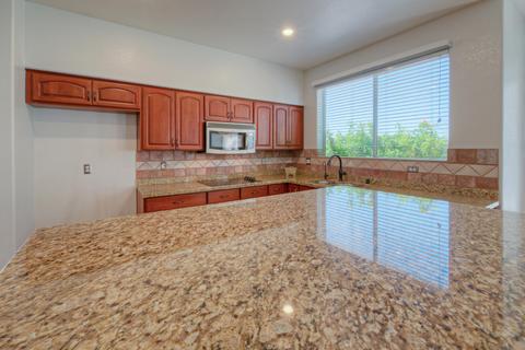 921 E Hiddenview Dr, Phoenix, AZ 85048 photo 9