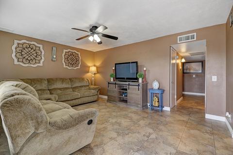 906 E Garnet Ave, Mesa, AZ 85204 photo 2