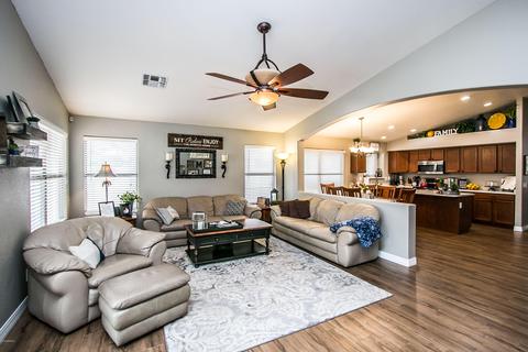 2084 E Willow Wick Rd, Gilbert, AZ 85296 photo 10