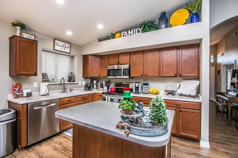 2084 E Willow Wick Rd, Gilbert, AZ 85296 photo 12