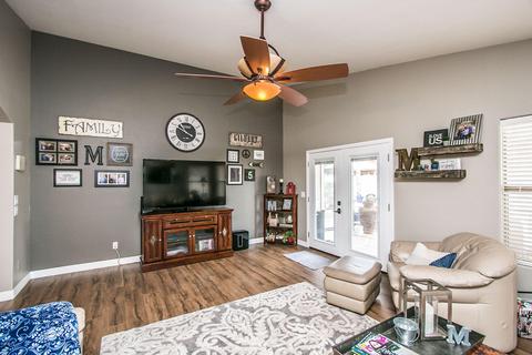 2084 E Willow Wick Rd, Gilbert, AZ 85296 photo 8