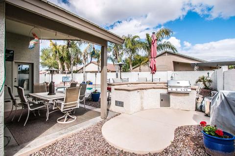 2084 E Willow Wick Rd, Gilbert, AZ 85296 photo 29
