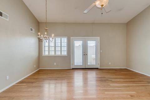 1124 E Rose Ln #9, Phoenix, AZ 85014 photo 2