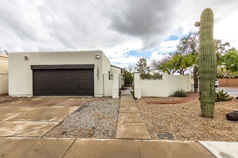 1501 E Kristal Way, Phoenix, AZ 85024 photo 1