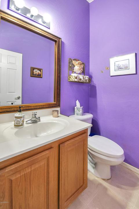 1302 E Branham Ln, Phoenix, AZ 85042 photo 17