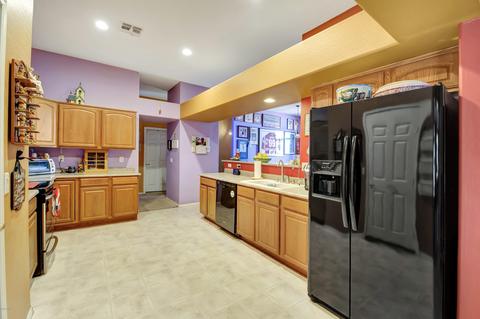 1302 E Branham Ln, Phoenix, AZ 85042 photo 10