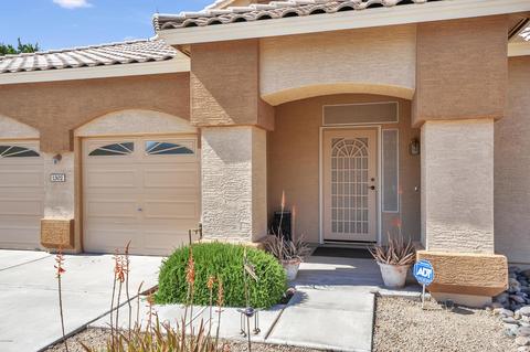 1302 E Branham Ln, Phoenix, AZ 85042 photo 4