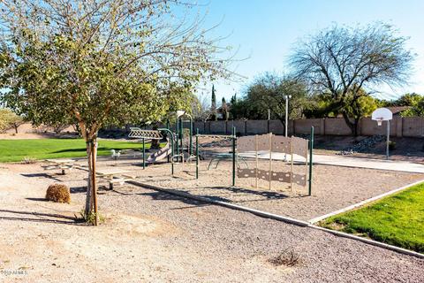 685 W Estrella Dr, Gilbert, AZ 85233 photo 26