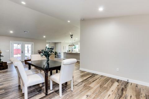 2807 E Osborn Rd, Phoenix, AZ 85016 photo 11