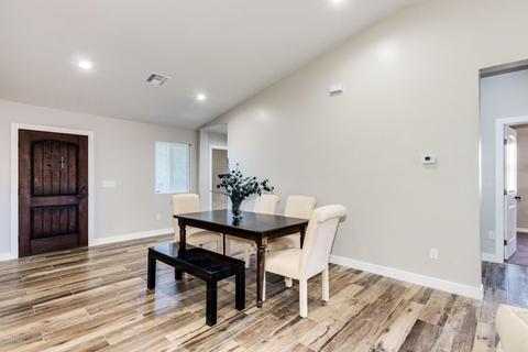 2807 E Osborn Rd, Phoenix, AZ 85016 photo 12