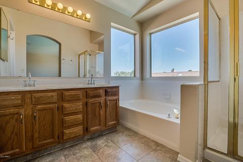 4101 E Nambe St, Phoenix, AZ 85044 photo 4