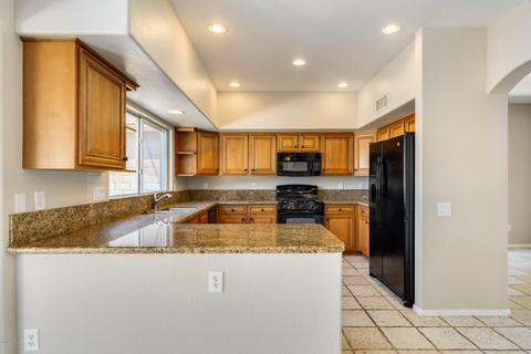 4522 E Rowel Rd, Phoenix, AZ 85050 photo 2