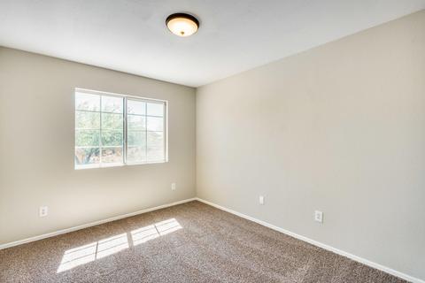 4522 E Rowel Rd, Phoenix, AZ 85050 photo 5