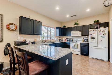 10254 E Keats Cir, Mesa, AZ 85209 photo 3