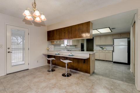 627 E Kael Cir, Mesa, AZ 85203 photo 3