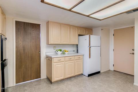 627 E Kael Cir, Mesa, AZ 85203 photo 17