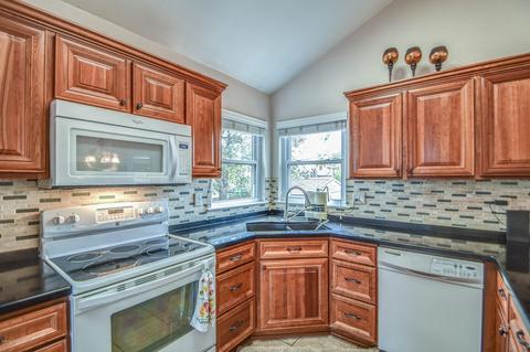 2804 E Blackhawk Dr, Phoenix, AZ 85050 photo 8