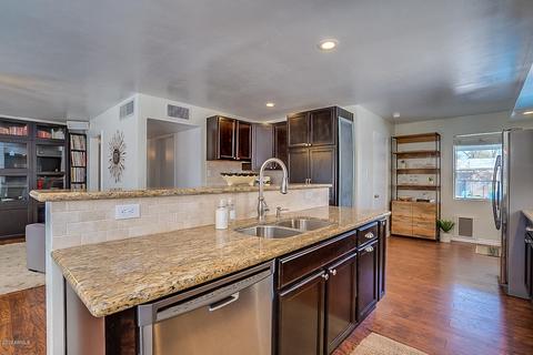 4722 E Wilshire Dr, Phoenix, AZ 85008 photo 13