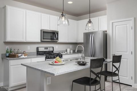3718 E Cheery Lynn Rd, Phoenix, AZ 85018 photo 2