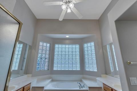 127 E Mesquite Ct, Gilbert, AZ 85296 photo 16