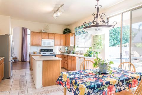 1721 E Bruce Ave, Gilbert, AZ 85234 photo 2