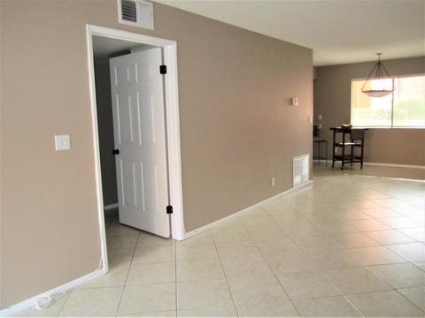 4303 E Cactus Rd #116, Phoenix, AZ 85032 photo 12