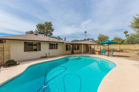 2628 E Cannon Dr, Phoenix, AZ 85028 photo 2