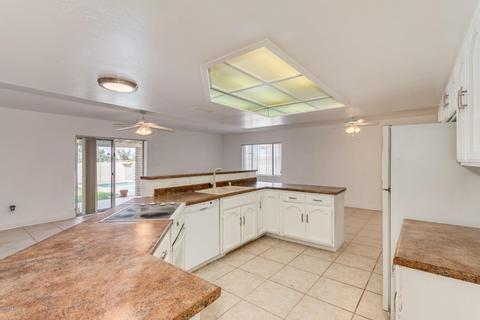 2638 E Marilyn Rd, Phoenix, AZ 85032 photo 4