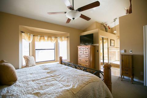 2702 E Vaughn Ave, Gilbert, AZ 85234 photo 24
