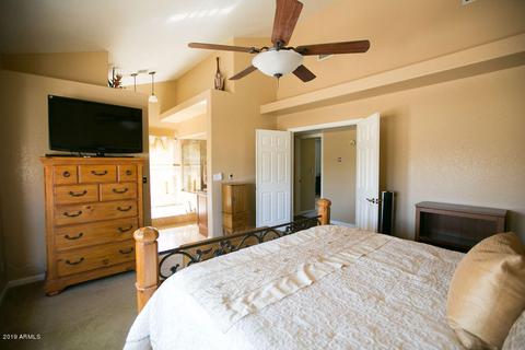 2702 E Vaughn Ave, Gilbert, AZ 85234 photo 23