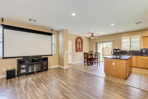3869 E Claxton Ave, Gilbert, AZ 85297 photo 3