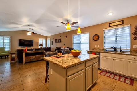 1122 E Constitution Dr, Gilbert, AZ 85296 photo 7