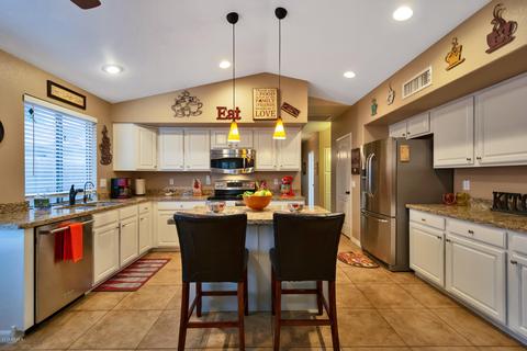 1122 E Constitution Dr, Gilbert, AZ 85296 photo 5