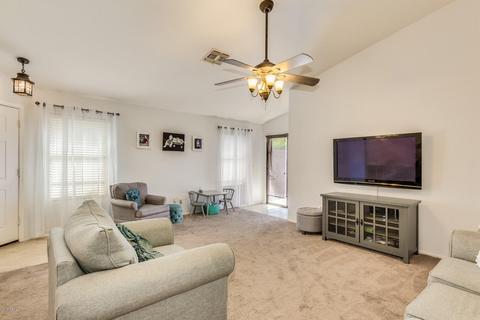 3315 E Hononegh Dr, Phoenix, AZ 85050 photo 4