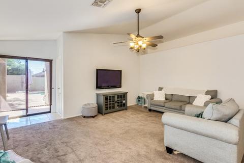 3315 E Hononegh Dr, Phoenix, AZ 85050 photo 3