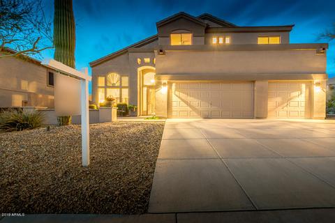 8016 E Sienna St, Mesa, AZ 85207 photo 2