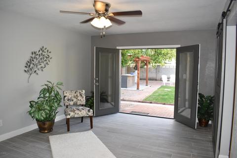 310 E Sharon Ave, Phoenix, AZ 85022 photo 1