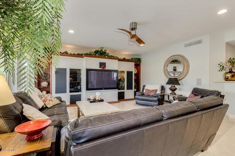 313 S Equestrian Ct, Gilbert, AZ 85296 photo 17
