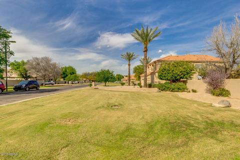 313 S Equestrian Ct, Gilbert, AZ 85296 photo 6