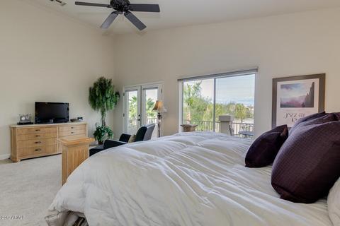 313 S Equestrian Ct, Gilbert, AZ 85296 photo 30