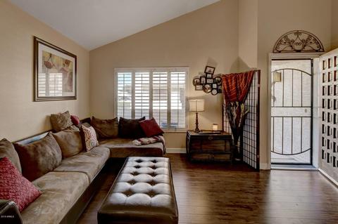 813 E Lola Dr, Phoenix, AZ 85022 photo 5