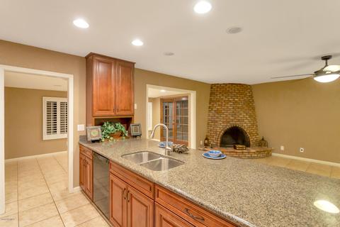 2524 E Cholla St, Phoenix, AZ 85028 photo 19
