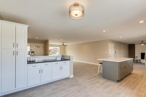 2072 E Carson Dr, Tempe, AZ 85282 photo 4