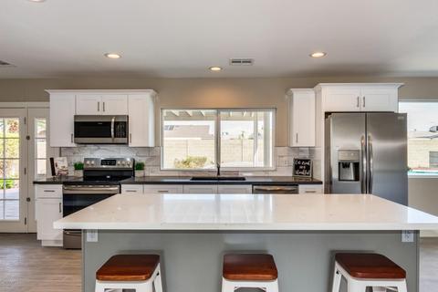 2072 E Carson Dr, Tempe, AZ 85282 photo 5