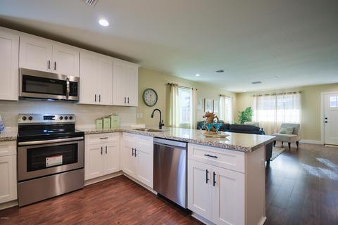 5017 S 11th Pl, Phoenix, AZ 85040 photo 7